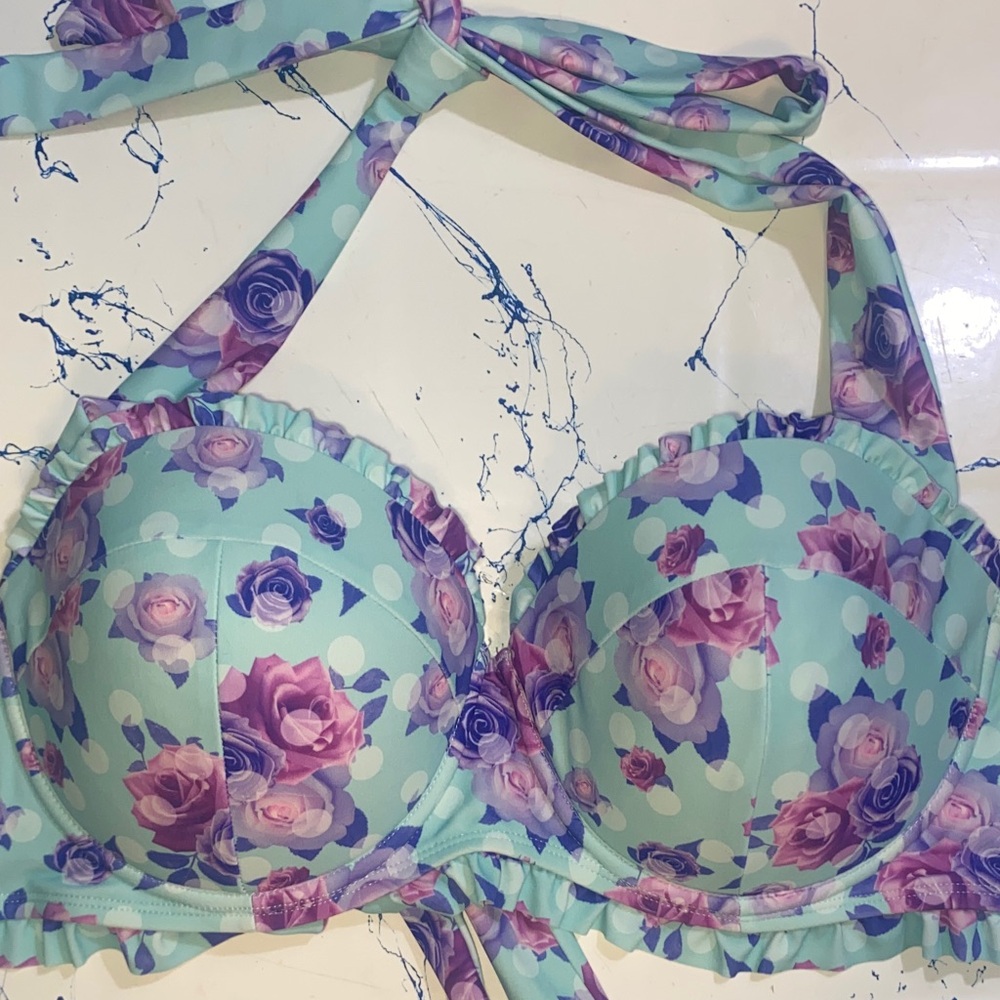 Hot Topic Floral Crop Top - Mint and Purple